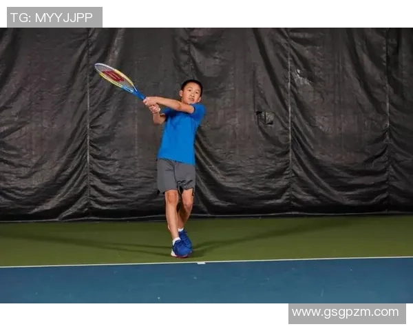 成都网球队节奏对比分析揭示战术优势与不足之处